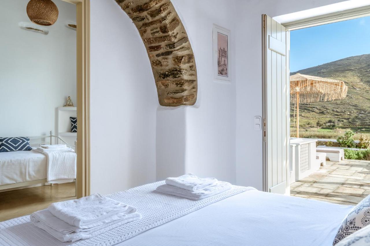 Ursa Major Suites Tinos Exterior photo