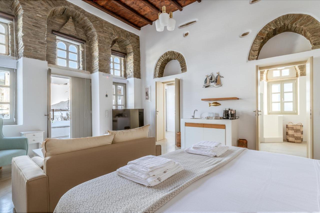 Ursa Major Suites Tinos Exterior photo