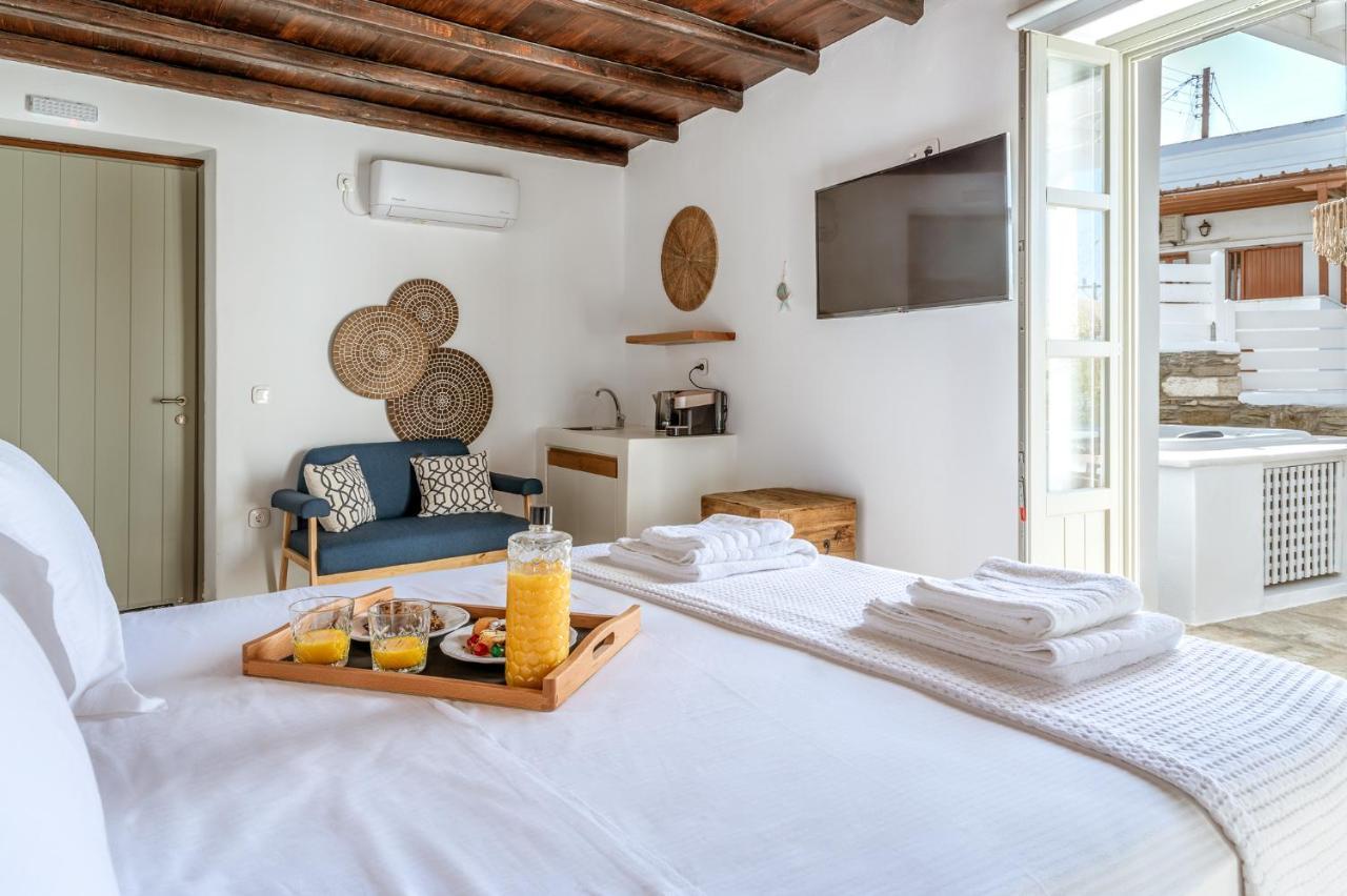 Ursa Major Suites Tinos Exterior photo