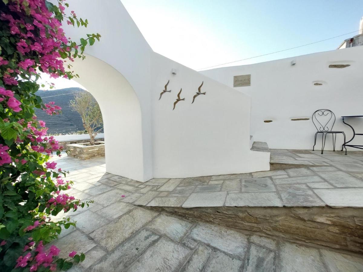 Ursa Major Suites Tinos Exterior photo