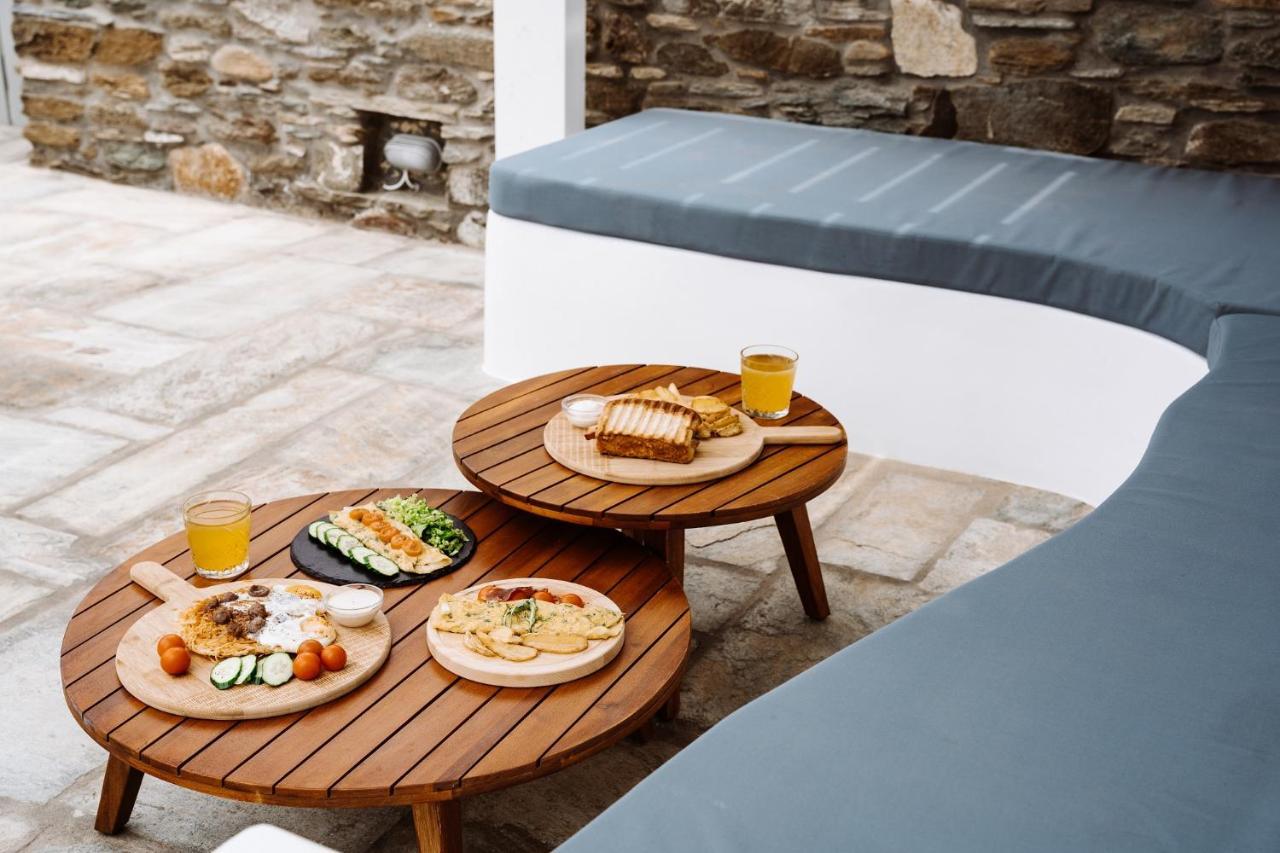 Ursa Major Suites Tinos Exterior photo