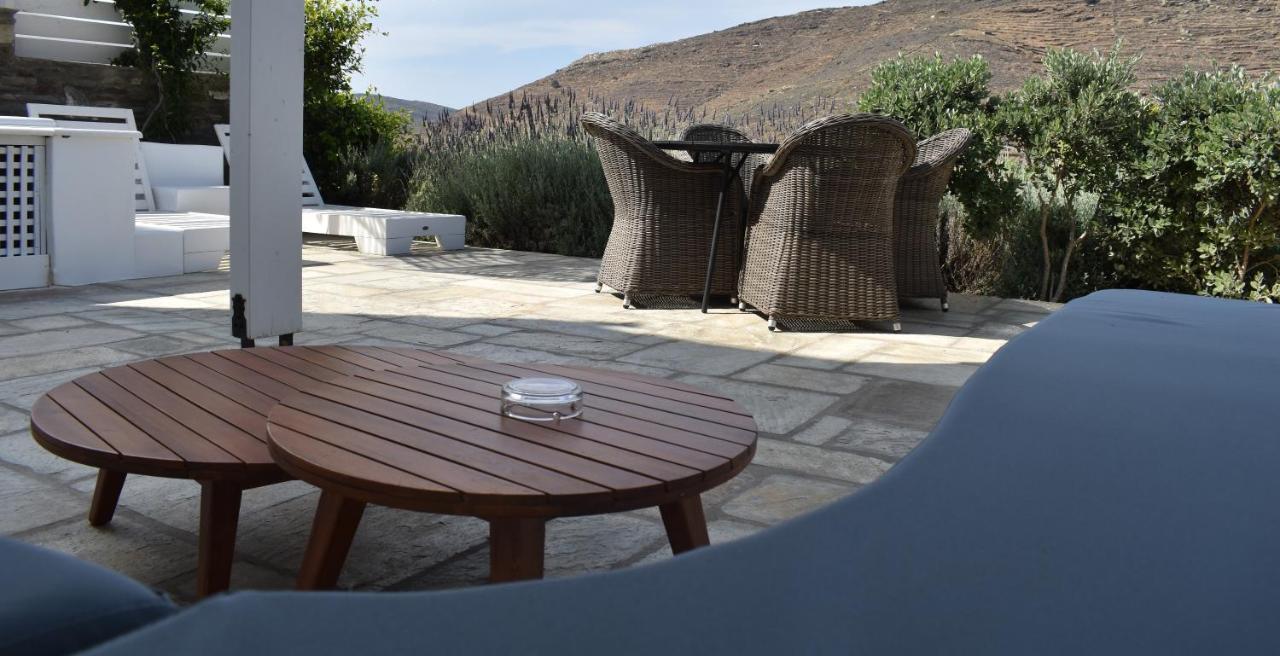 Ursa Major Suites Tinos Exterior photo
