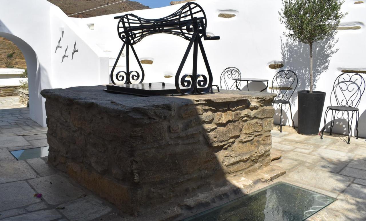 Ursa Major Suites Tinos Exterior photo