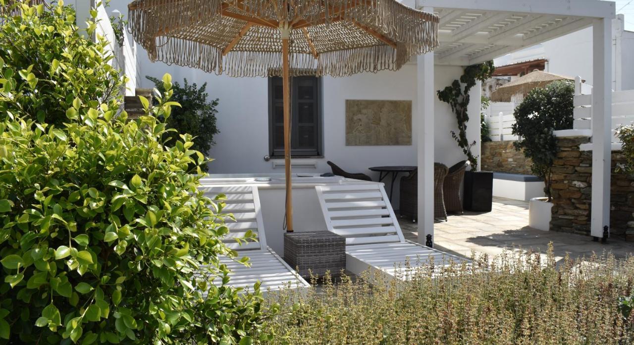 Ursa Major Suites Tinos Exterior photo