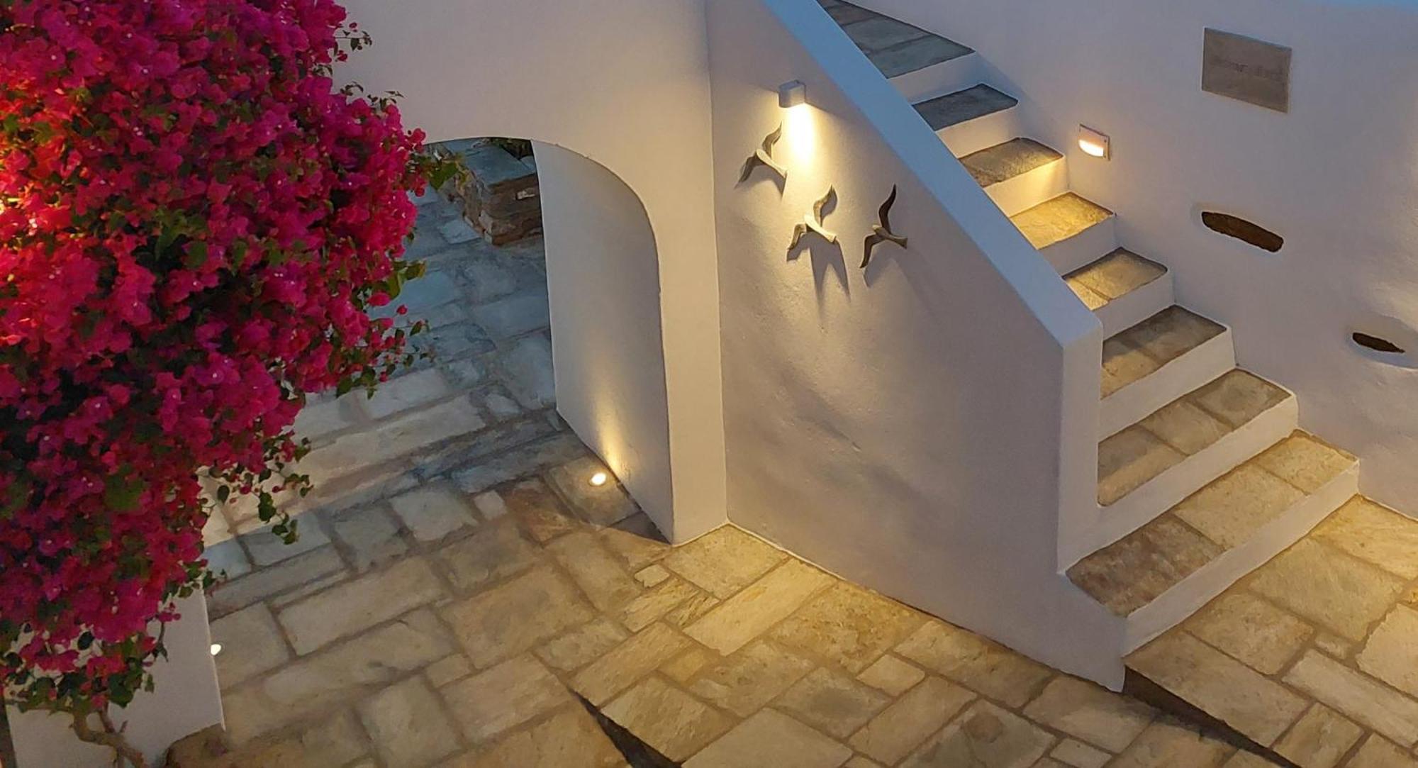 Ursa Major Suites Tinos Exterior photo